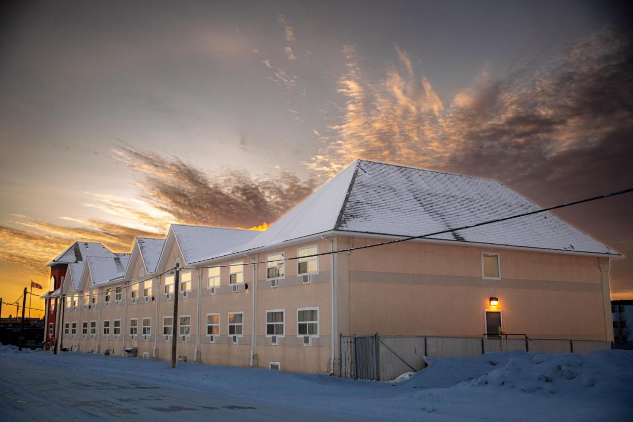 Coast Fort St John Hotel Fort St. John Екстериор снимка